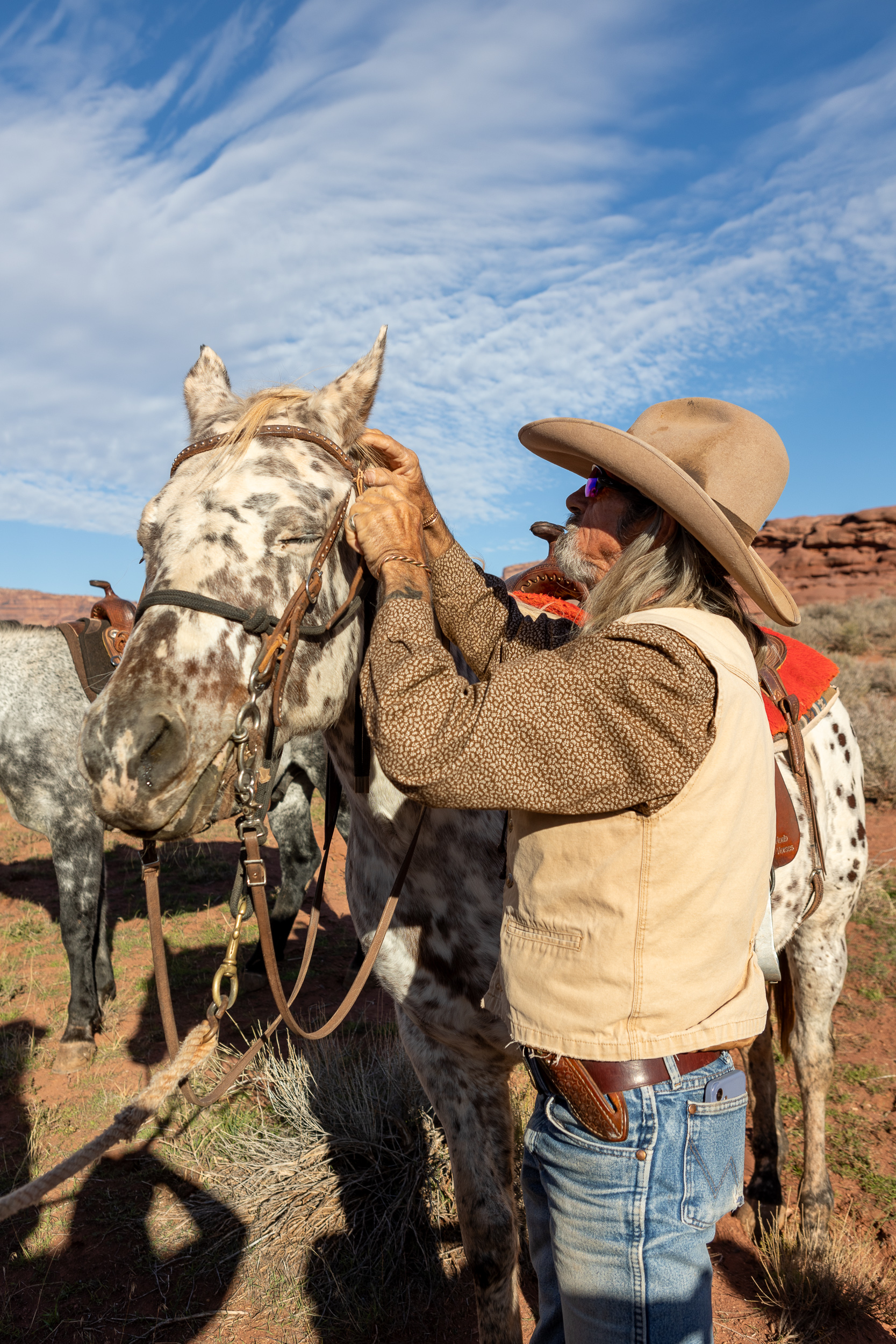 slow hand the rancher getting horse ready