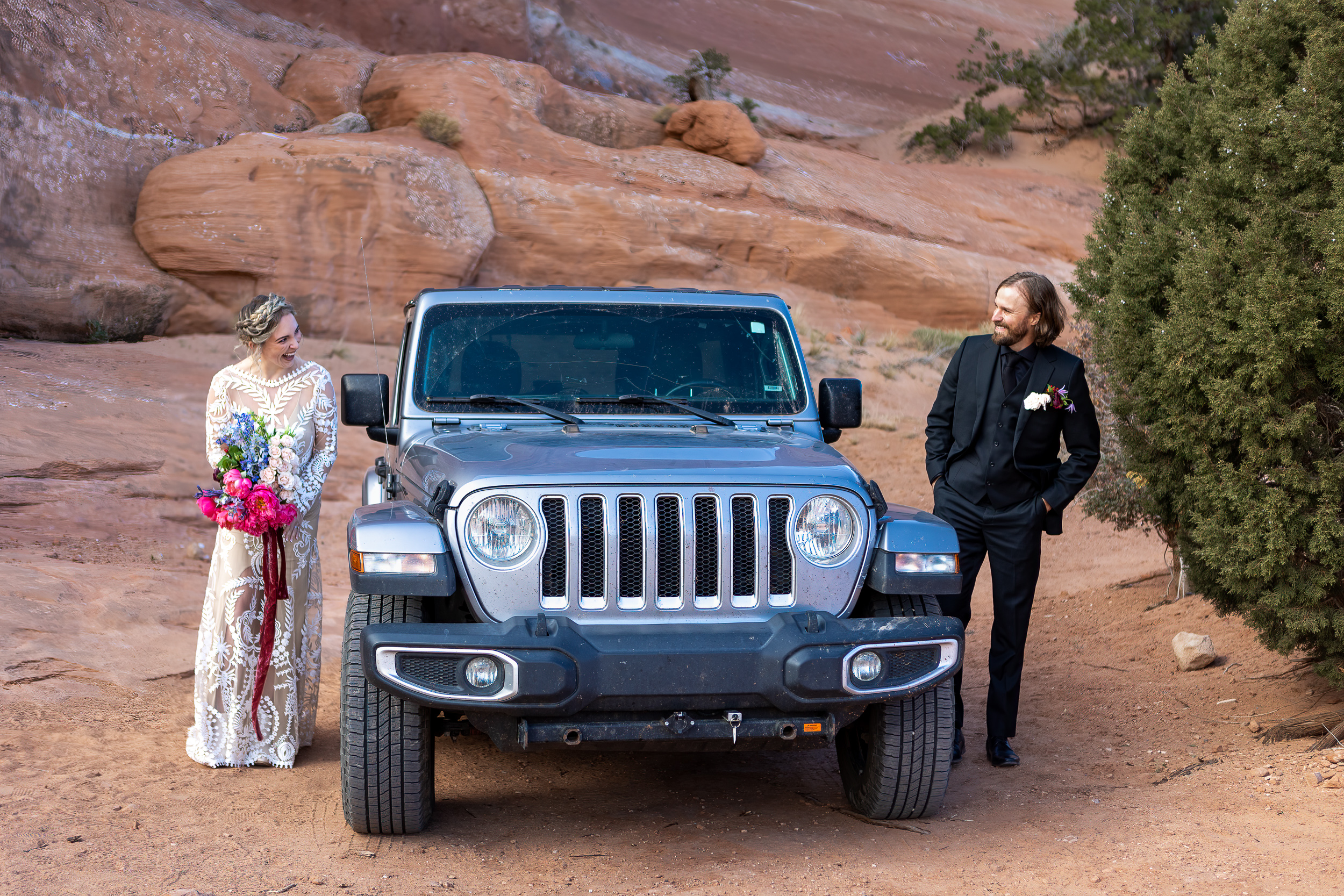 glancing around their jeep for first look